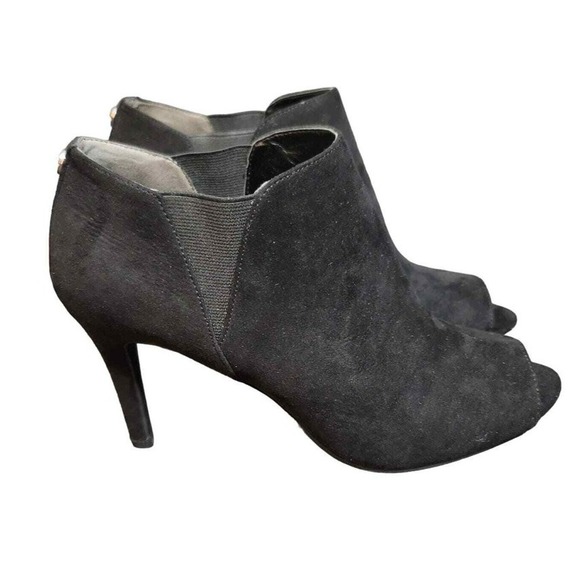 Unisa Saffyre Ankle Bootie Size 9.5 Peep Toe Black Stretch Textile Boho Hippie - Picture 1 of 6